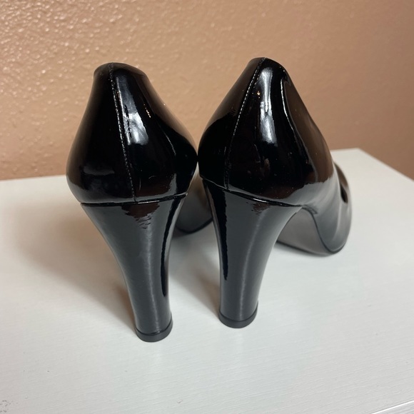Stuart Weitzman Heels | Patent Leather Black Round Toe Pumps - Picture 9 of 14